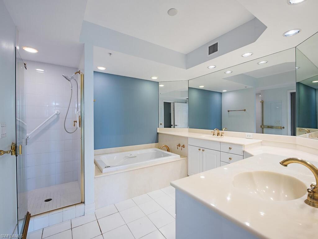 7425 Pelican Bay Blvd. #1103, Naples, Florida 34108